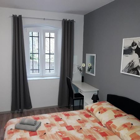 Apartments Vidulic มาลีโลชินจ์ ภายนอก รูปภาพ