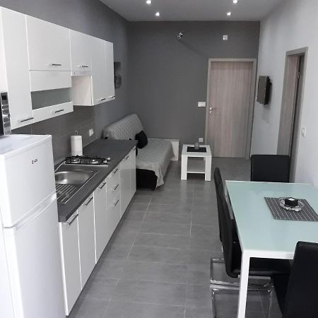 Apartments Vidulic มาลีโลชินจ์ ภายนอก รูปภาพ