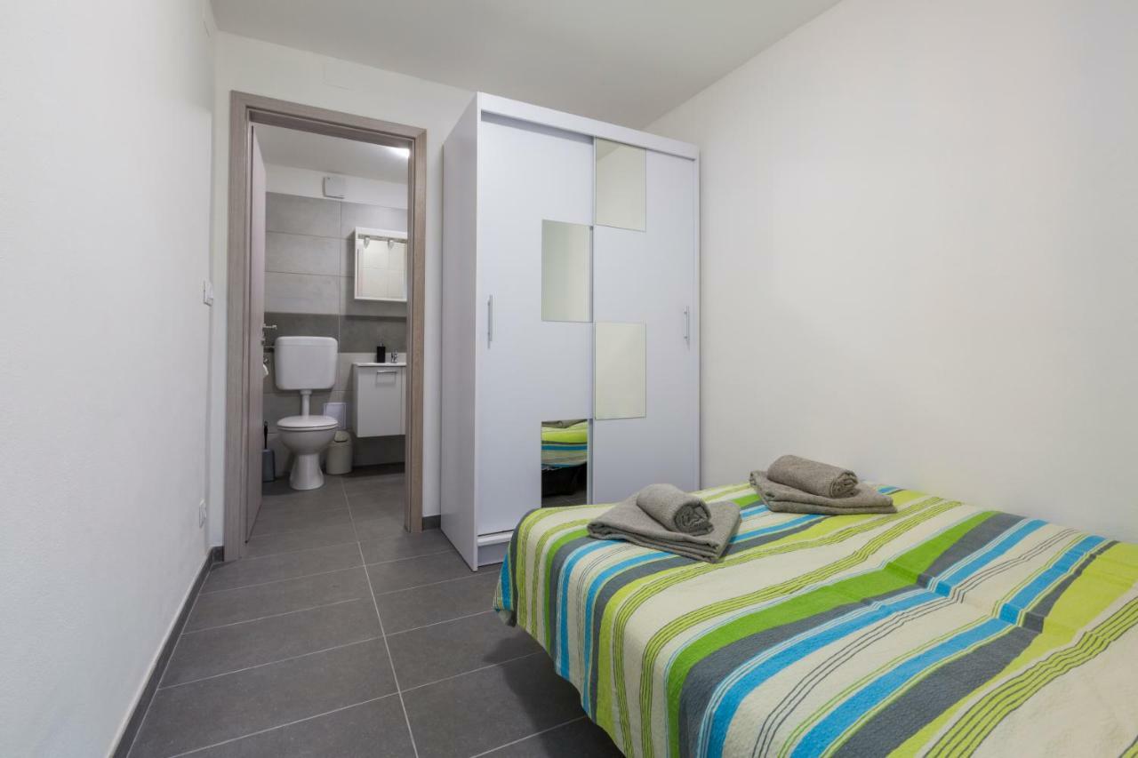 Apartments Vidulic มาลีโลชินจ์ ภายนอก รูปภาพ